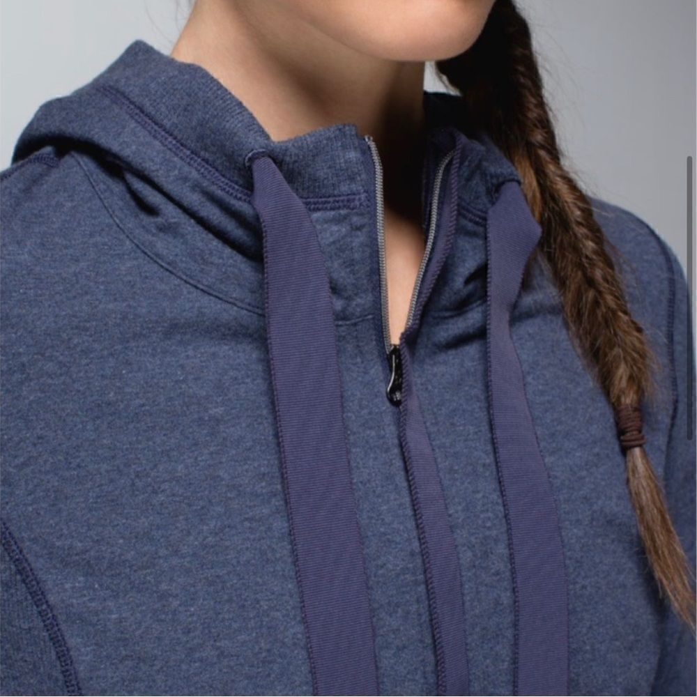 Lululemon Post Sweat Pullover - Picture 3 of 16